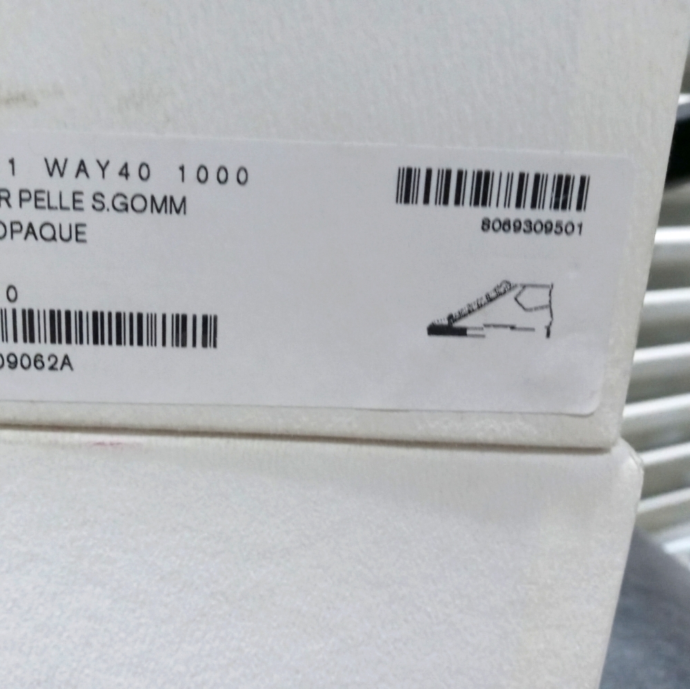 I buy storage units and I found them in the unit